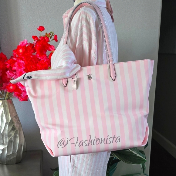 NEW Victoria's Secret Carryall Tote Bag in Heritage Stripes - Picture 1 of 7